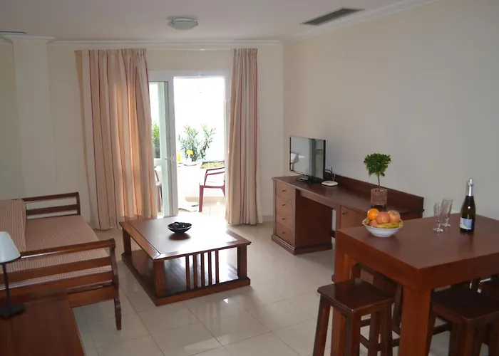 Aparthotel Garden Atlantis En Club Atlantis Costa Adeje (Tenerife)