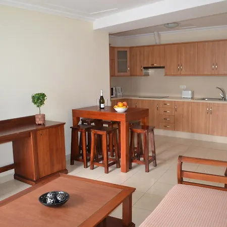 Garden Atlantis En Club Atlantis Ξενοδοχείο με διαμερίσματα Costa Adeje (Tenerife)